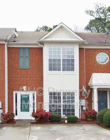 Main picture of 2706 Parkway Trl