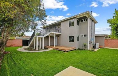 Main picture of 6481 E El Roble St