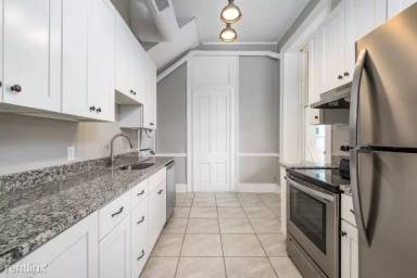 Main picture of 811 Westover Dr