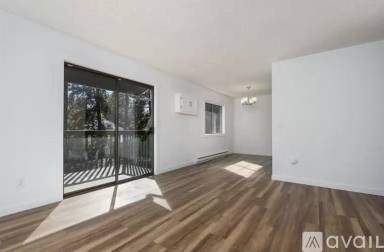 Main picture of 909 W 13th Ave