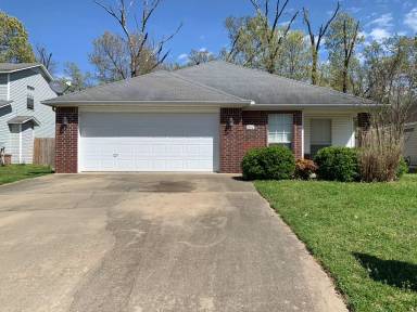 Main picture of 1612 Cresent St