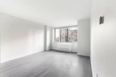 Main picture of 101 West End Ave Apartments