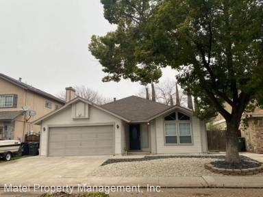Main picture of 757 Waddell Way