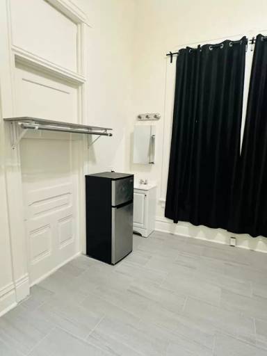 Main picture of 444 G St