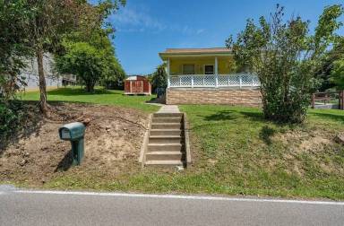 Main picture of 1702 Indian Ridge Rd