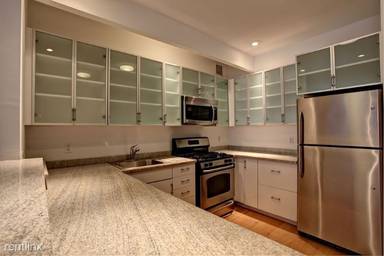 Main picture of 45 Wall St Apartments