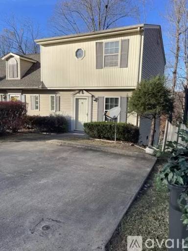 Main picture of 908 North St