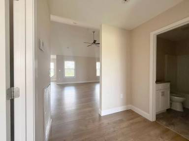 Main picture of 2731 Cook Rd