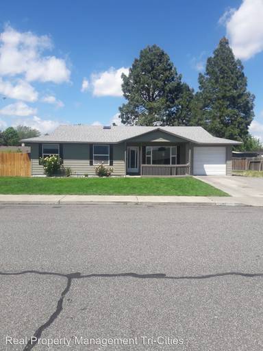 Main picture of 2502 W Grand Ronde Ave