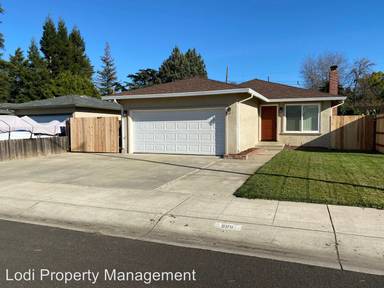 Main picture of 590 Westwood Ave