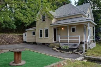 Main picture of 282 Fairmount St