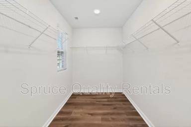 Main picture of 4007 Meredith Woods Ln