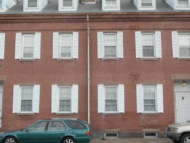 Main picture of 11-12 Grover St