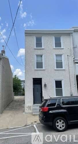 Main picture of 132 East St