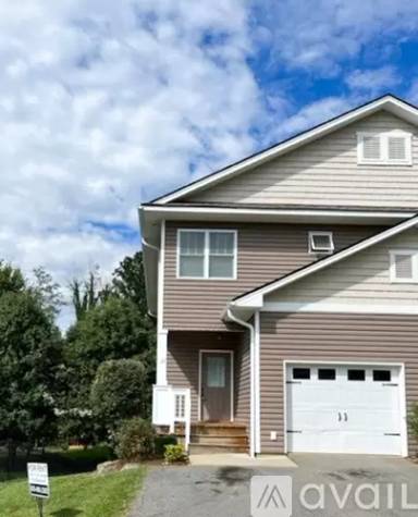 Main picture of 22 Ravenmont Way
