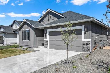 Main picture of 2710 W Balboa Dr