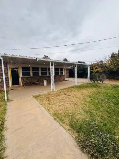 Main picture of 1317 Stratford Ln