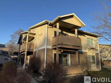 Main picture of 207 E Wallace Ave