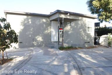 Main picture of 903 E Colden Ave