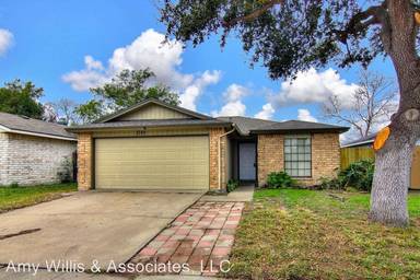 Main picture of 2749 Allencrest Dr