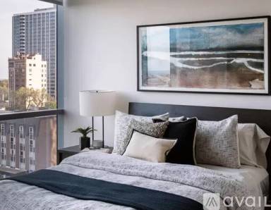 Main picture of Eight Eleven Uptown