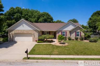Main picture of 1029 Oriole Dr