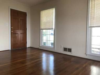 Main picture of 1939 Lebanon Dr NE