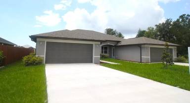 Main picture of 4 Lindsay Dr