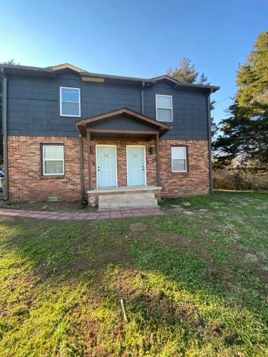 Main picture of 213 Bakertown Rd