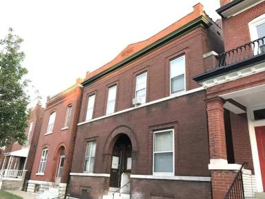 Main picture of 2848 Wyoming St
