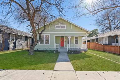 Main picture of 1106 W Summit Ave