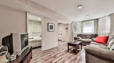 Main picture of 3731 N Bosworth Ave