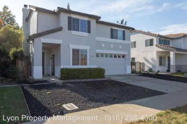 Main picture of 517 Silverhorn Dr
