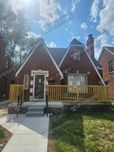 Main picture of 18687 Monica St