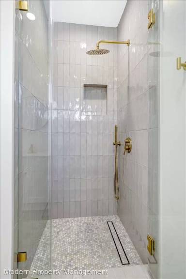 Main picture of 6633 Belmar Ave