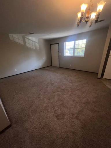 Main picture of 2323 E Florida St