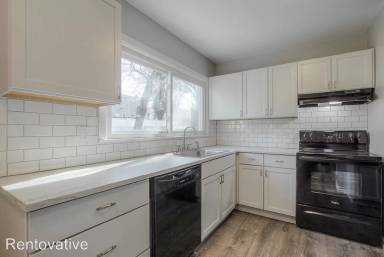 Main picture of 8613 Wornall Rd