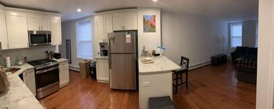 Main picture of 117 Orleans St