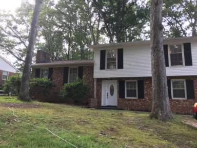 Main picture of 311 E Rowan St