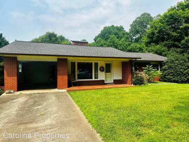 Main picture of 905 10th St