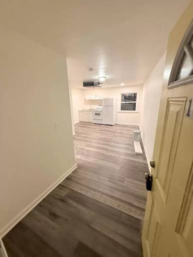 Main picture of 3404 White Horse Rd
