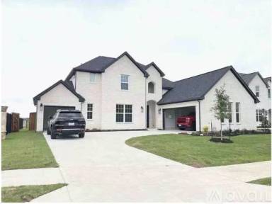 Main picture of 3010 Marsh Ln