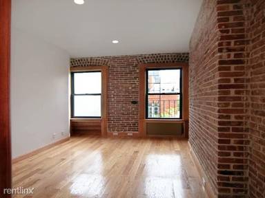 Main picture of 311 E 52nd St