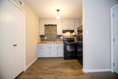 Main picture of 620 Maryland Ave