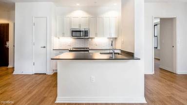 Main picture of 102 Water St