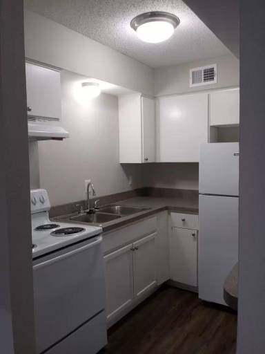 Main picture of Spanish Crest Apartments