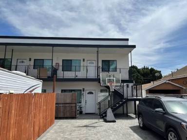 Main picture of 1632 Junipero Ave