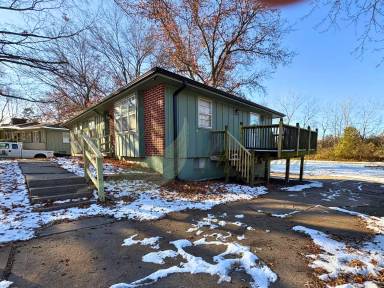 Main picture of 7614 Elm Ave