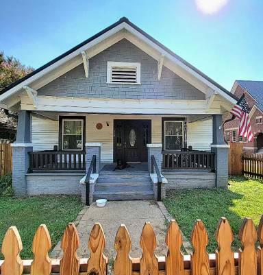 Main picture of 115 Ridge Ave