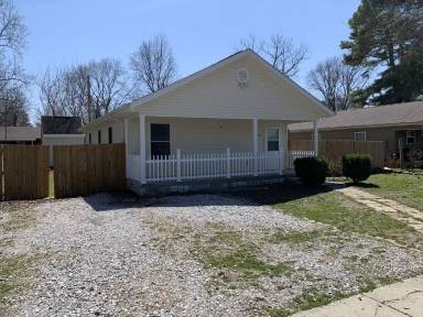 Main picture of 703 NW 14th St